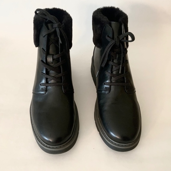 Clarks Andie Go Fur Lace-Up Black Leather Ankle Boots Casual Winter Booties 7.5 - Picture 9 of 13
